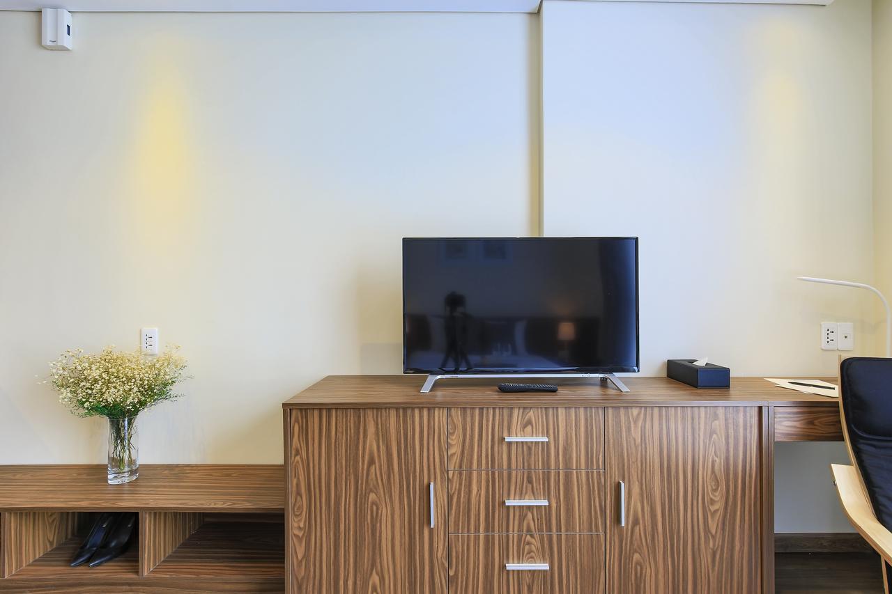 Aurora Serviced Apartments (Adults Only) Ho Chi Minh-stad Buitenkant foto